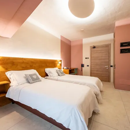 La Primula Hotel